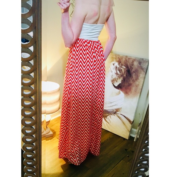 🤩 SIS SIS Chevron Maxi SZ S 🤩 - Picture 4 of 5